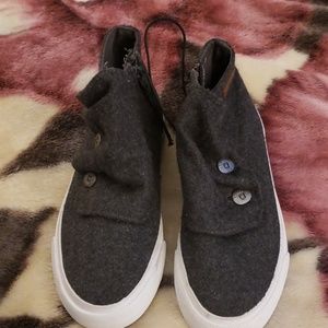 Ladies Blowfish malibu hightops.